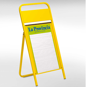 Cavalletto per giornali da terra in lamiera per edicole
