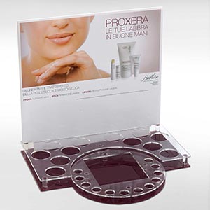 Espositore su misura da banco con base in plexiglas con alveoli e crowner