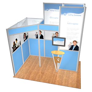Stand con struttura componibile ad incastro in alluminio