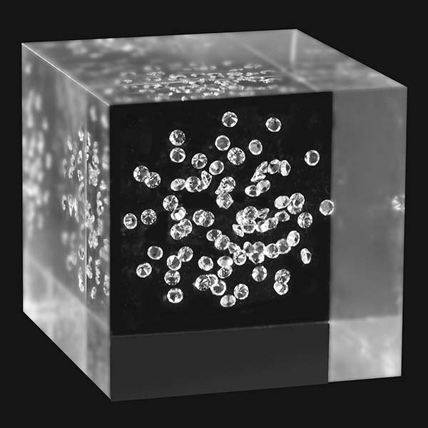 Gadget a cubo con incisioni interne